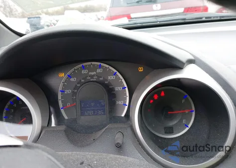 2009 Honda Fit Sport z USA, uszkodzony, nr VIN JHMGE88499S049848